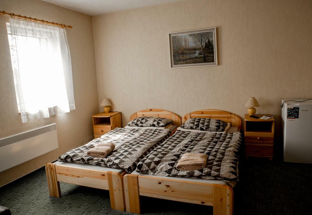 Berger Pince-vendégház, Hajósi pincék Exterior foto